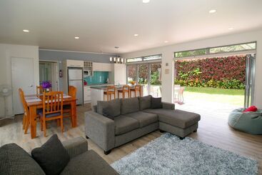 펜션 Waimarie Villa