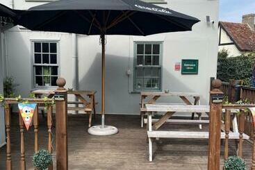 호스텔 Queens Head Inn