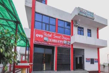 Flagship Hotel Sweet Dream