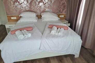 تختخواب و صبحانه Azurs Ljubljana