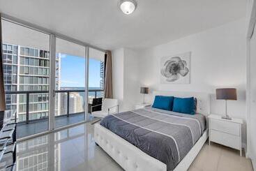 מלון דירות W Icon Brickell  Luxury 2br Highrise Corner Condo