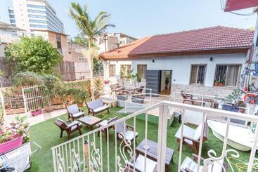 Appartement-hotel Loui Talpiot