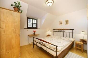 Pensió Penzion Tilia