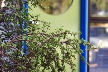 Esperance Island View Apartments