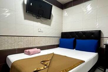 בית מלון כפרי Shah Alam Business