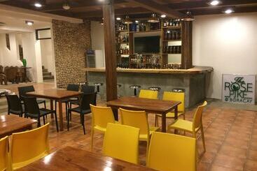 Hotel The Rose Pike At Boracay