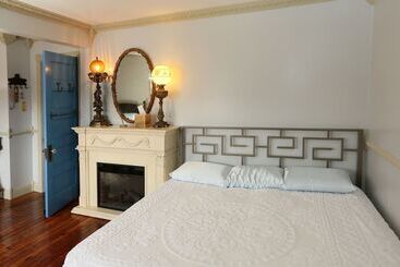 The Old Parsonage B&b