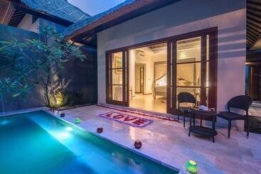 Anusara Luxury Villas   Adults Only