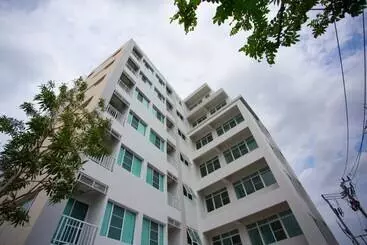 Aparthotel Des Res Hotel And Residence