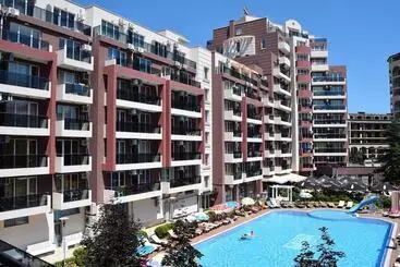 ホテル Admiral Plaza Apartments