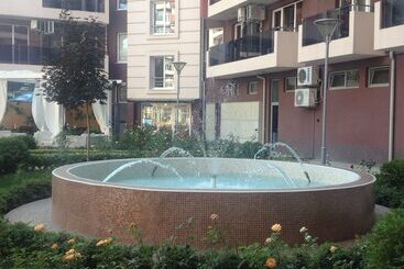 ホテル Admiral Plaza Apartments