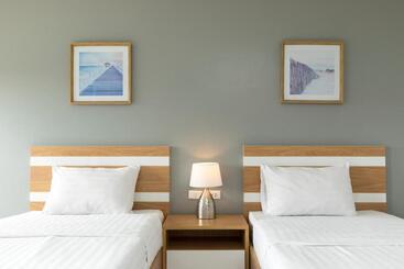 Jk Living Hotel And Service Apartment