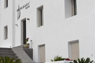 酒店 Papadakis