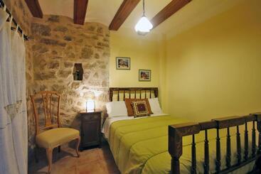 ツーリストアパートメント Apartamentos Santa Agueda