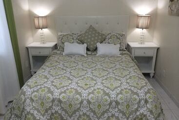 モーテル Hollywood By The Sea