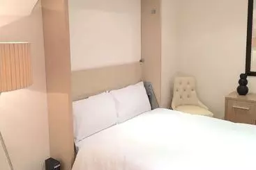 Turistihuoneistot Westminster Studio Apartment