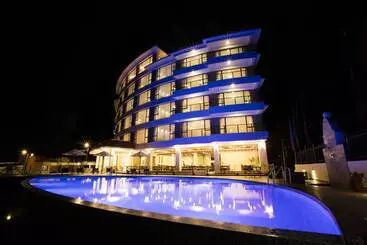 Himalayan Front Hotel By Kgh Group