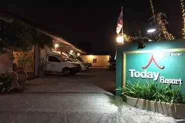 هتل Today Resort