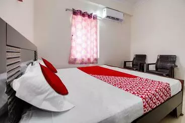 Hotel Oyo Flagship 81409  Surya Prabha