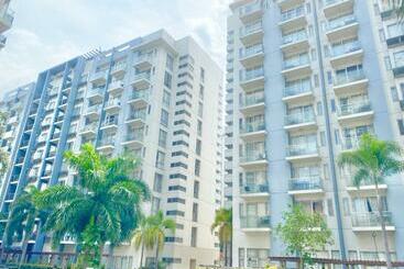 Aparthotel Big Condo Across Manila Airport W/ Wifi