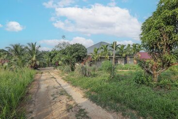 فندق Oyo 92587 Homestay Romauli Kampung Radja