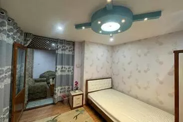 پانسیون Dzambala Home