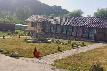 Pensiunea Micul Maramureș