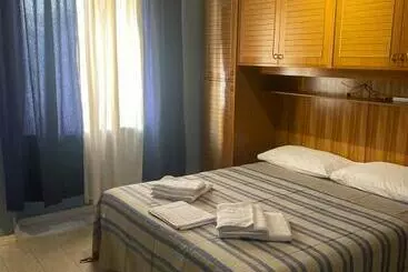 Bed and Breakfast Md House
