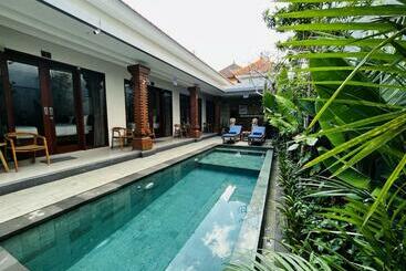 پانسیون Cecillia Guesthouse Canggu