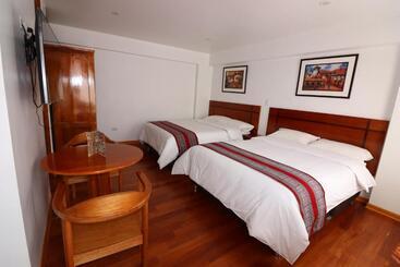 بنسيون El Sol Hotel   Urubamba