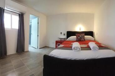 ホテル Book & Sleep Cancun