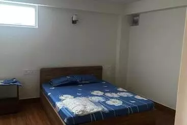 ベッドアンドブレックファースト Tapovan Homestay
