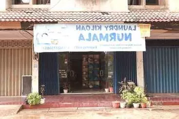 ホテル Spot On 92569 Anto Homestay Syariah