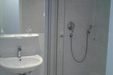 ホテル Isenburger Hof