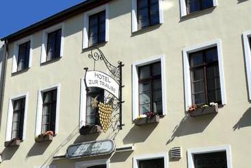 Romantisches Hotel Zur Traube Schwerin