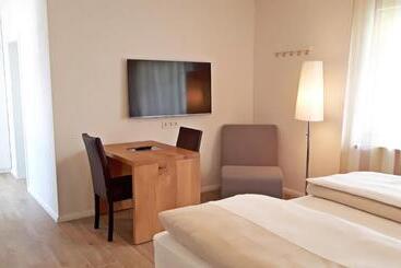 Отель Weingut Gehlen Cornelius