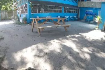 Retkeilymaja Hostal Corotu