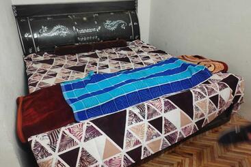 בית מלון כפרי Oyo 81283 Chaudhry