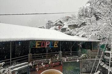 בית מלון כפרי The Cosmic Rajasthan