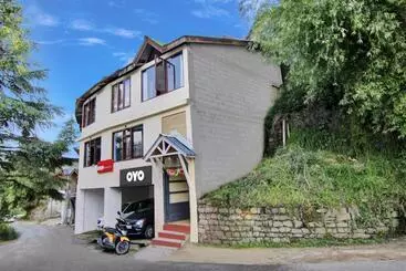 Hotel Oyo Flagship 81223  Kartik In Manali