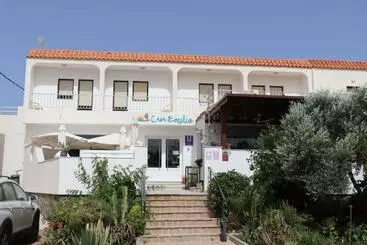 Pensiune Hostal Casa Emilio