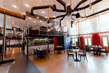 Restaurant Und Pension Alberthafen