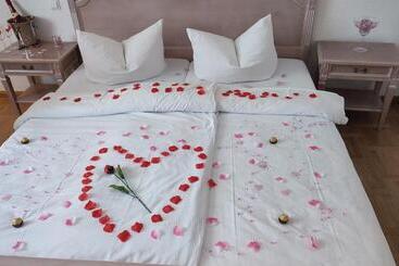 ホテル Augustenhof