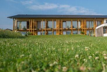 בית מלון כפרי Die Alm