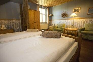 בית מלון כפרי Kolonieschänke