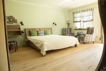 בית מלון כפרי Kolonieschänke