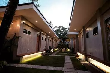 Beach People Hostel Bantayan Island