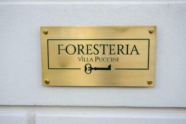 تختخواب و صبحانه Foresteria Villa Puccini Casa Per Ferie