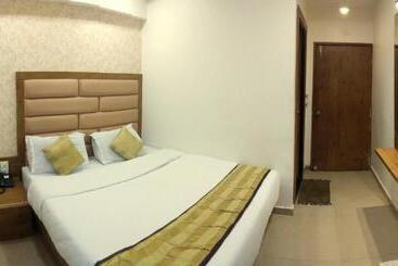 בית מלון כפרי Avn