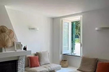 Pensió Villa Morea & Rooms In Procida